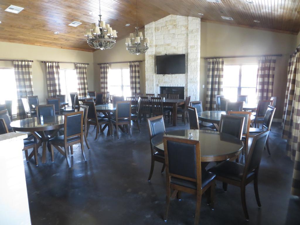 The Lodge At Kenedy Exterior photo